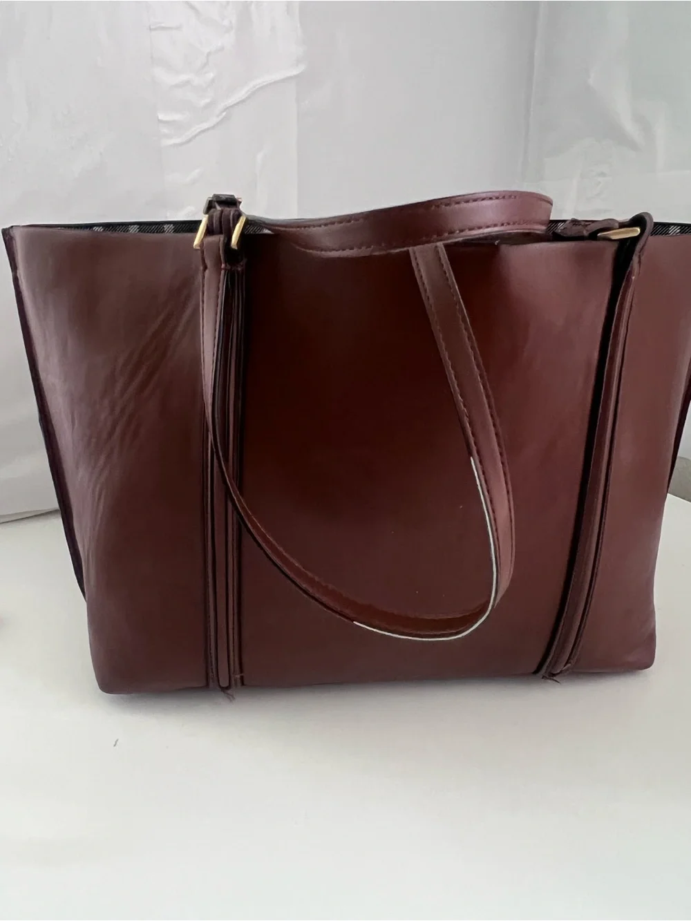 Elevated Women's Tote in Rich Burgundy